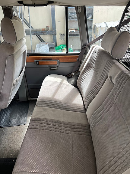 Land Rover Range Rover 10 of 15