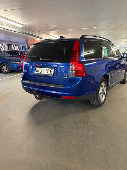 Volvo V50 2 of 4
