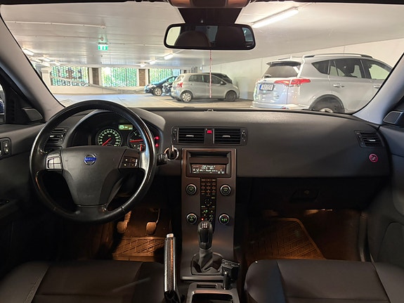 Volvo V50 4 of 4