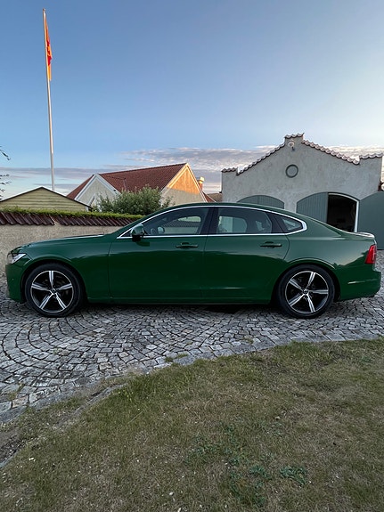 Volvo S90 3 of 5