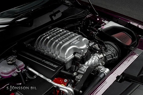 Dodge Challenger 10 of 28