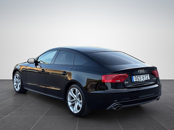 Audi A5 3 of 5
