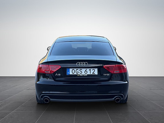 Audi A5 8 of 15