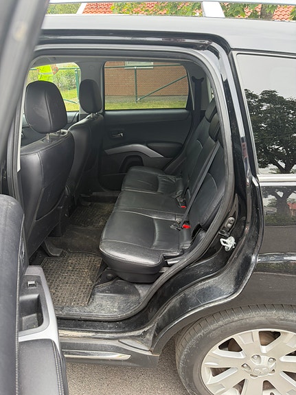 Mitsubishi Outlander 8 of 9