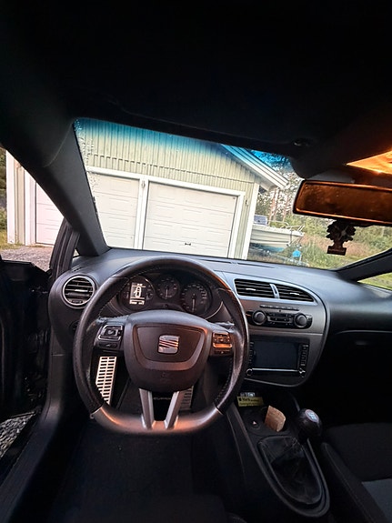 Seat Leon 8 of 8