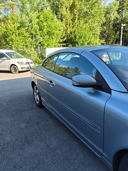 Volvo C70 5 of 5