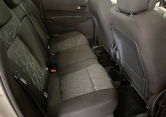 Peugeot 3008 6 of 11