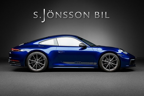 Porsche 911 3 of 5