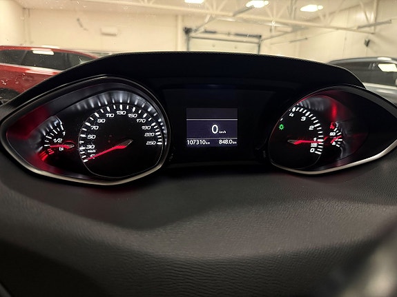 Peugeot 308 15 of 26