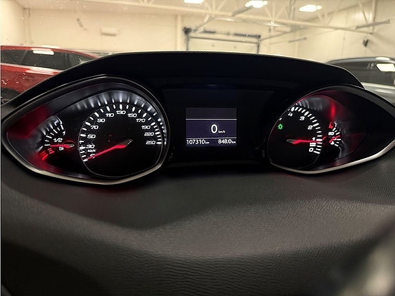 Peugeot 308 15 of 26