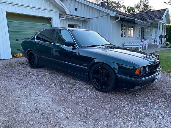 BMW 520i 5 of 5