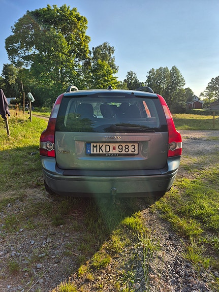 Volvo V50 3 of 10