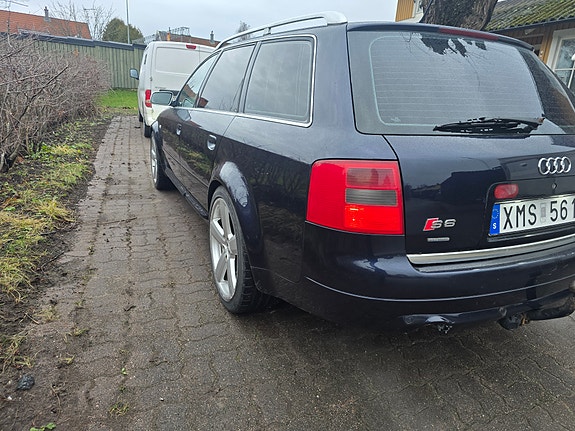 Audi S6 3 of 4