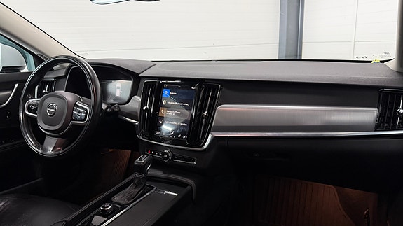 Volvo V90 14 of 24