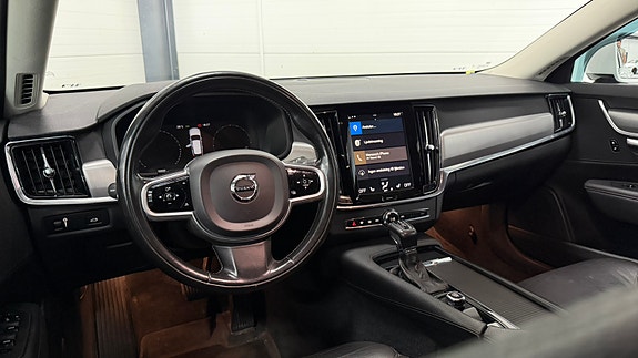 Volvo V90 15 of 24
