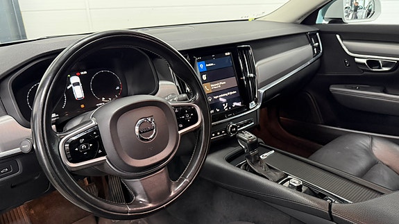 Volvo V90 16 of 24