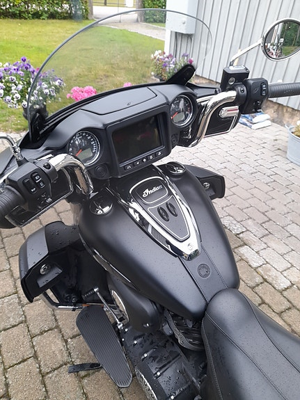 INDIAN Roadmaster Dark Horse 6 of 6