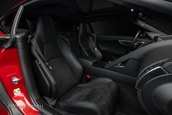 Jaguar F-TYPE 18 of 22