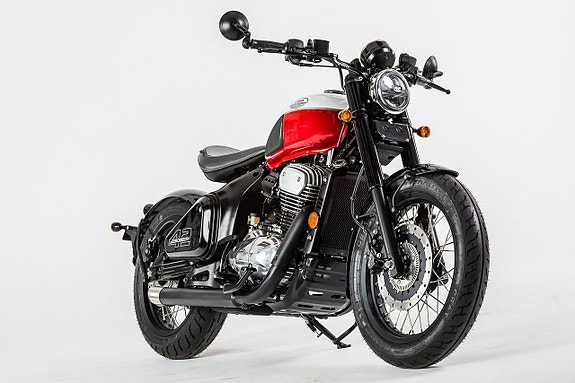 Jawa 42 BOBBER 7 of 8