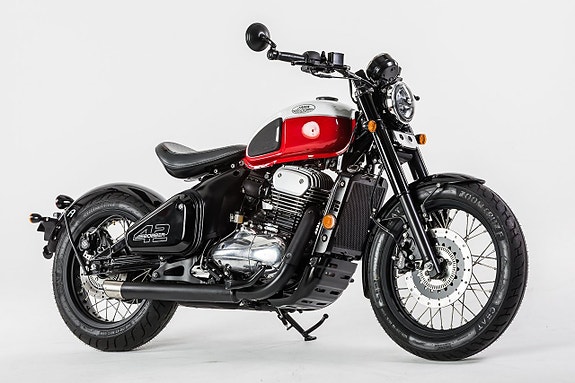 Jawa 42 BOBBER 8 of 8