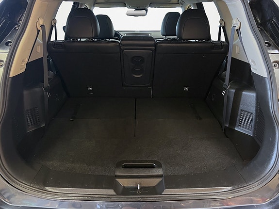 Nissan X-Trail 26 of 30