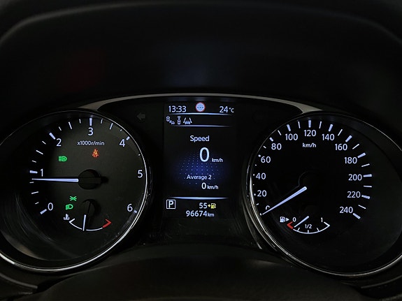Nissan X-Trail 16 of 30