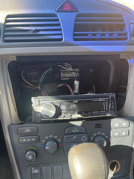 Volvo V70 4 of 4