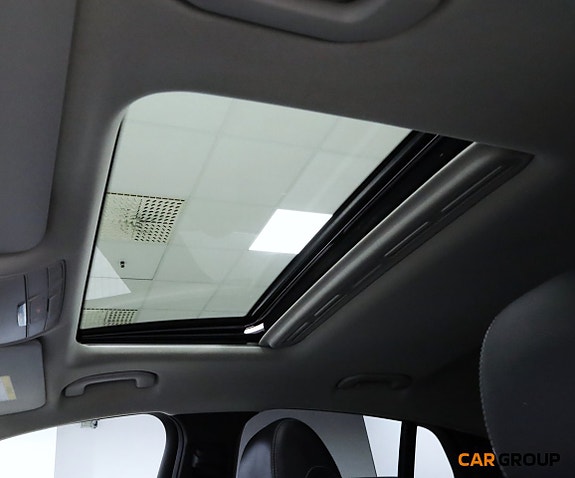 Mercedes-Benz GLC220 d 24 of 24