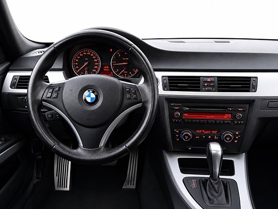 BMW 320d 10 of 11