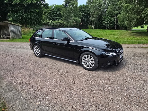 Audi A4 4 of 5