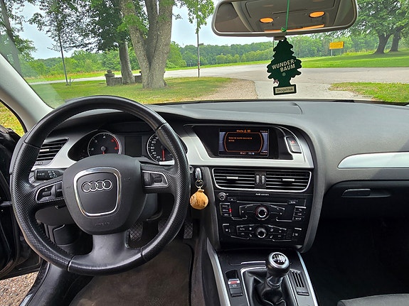 Audi A4 5 of 5