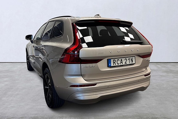 Volvo XC60 4 of 5