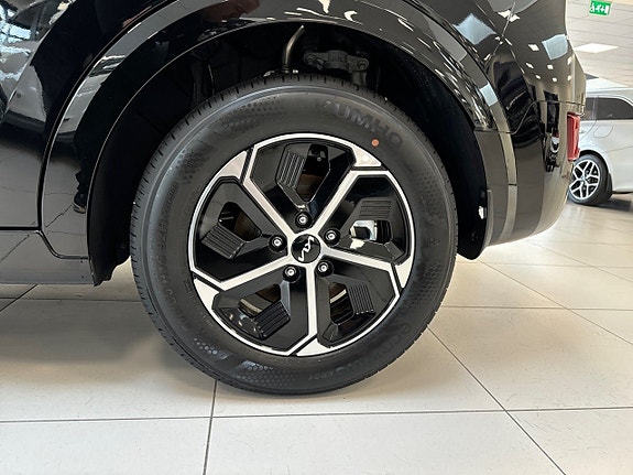 Kia Niro 17 of 17