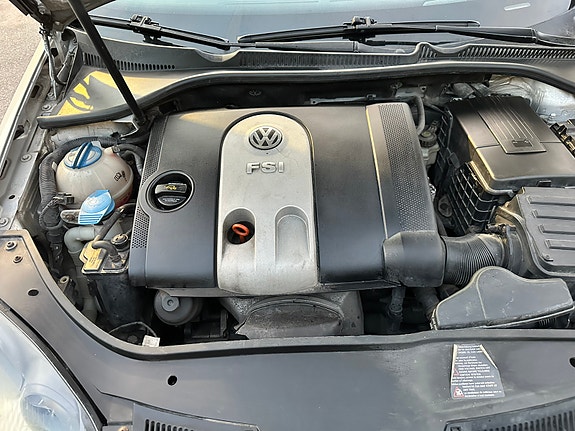 Volkswagen Golf V 7 of 10
