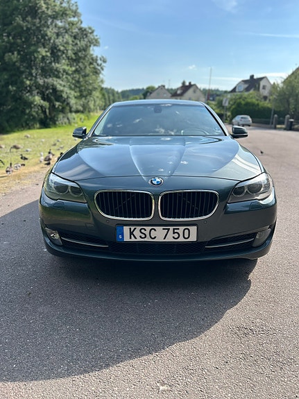 BMW 520d 2 of 11