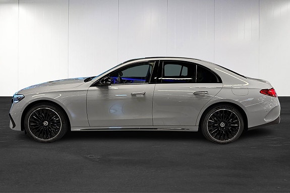 Mercedes-Benz E300 de 7 of 23