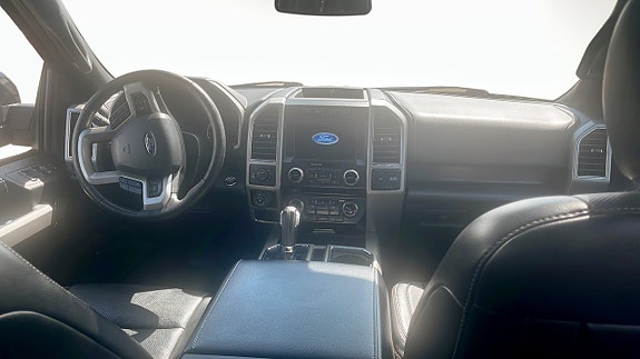 Ford F-150 4 of 9