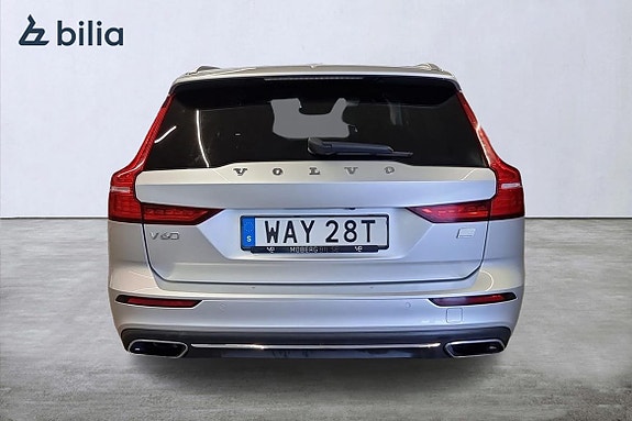 Volvo V60 5 of 22