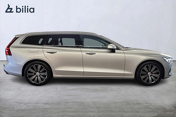 Volvo V60 18 of 22