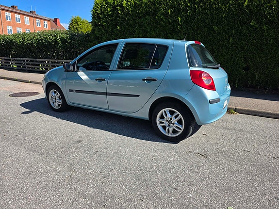 Renault Clio 4 of 5