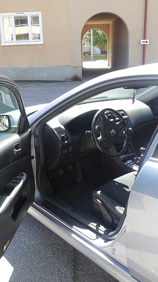 Honda Accord 6 of 14