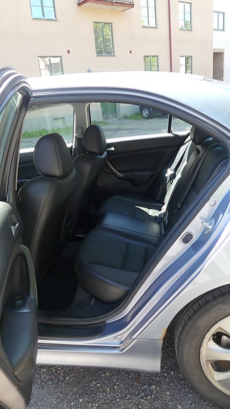 Honda Accord 8 of 14