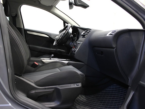 Citroen C4 13 of 15