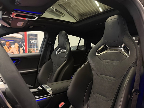 Mercedes-Benz GLC63 10 of 30
