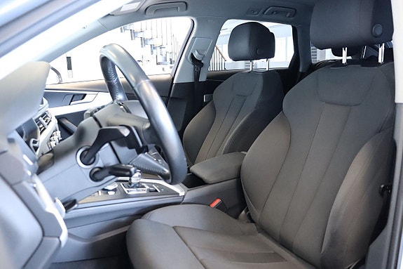 Audi A4 10 of 14
