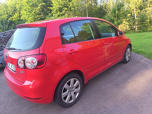 Volkswagen Golf Plus 9 of 9