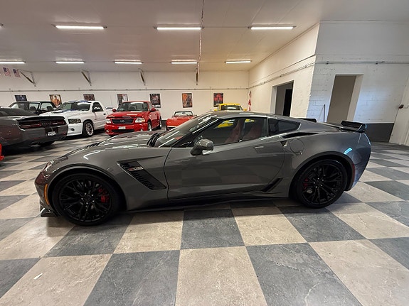Chevrolet Corvette 6 of 30