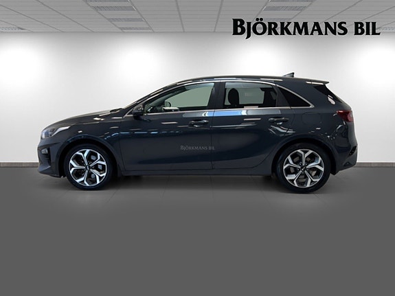 Kia Ceed 4 of 19