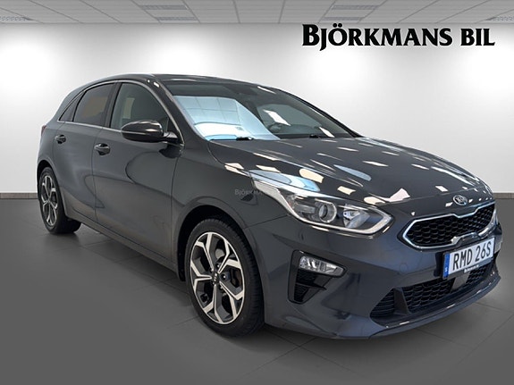 Kia Ceed 3 of 19