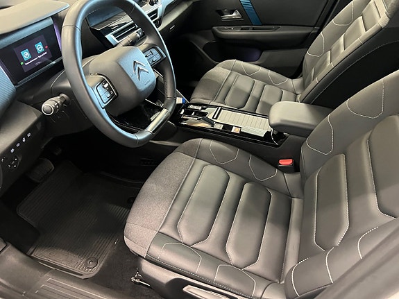 Citroen E-C4 3 of 5
